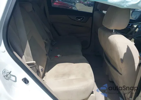 2015 Nissan Rogue Sv z USA, uszkodzony, nr VIN 5N1AT2MV8FC893535